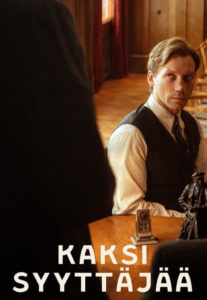 Kaksi syyttäjää