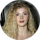 Elena Kampouris