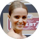 Mena Suvari