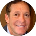 Steve Guttenberg