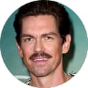 Steve Howey